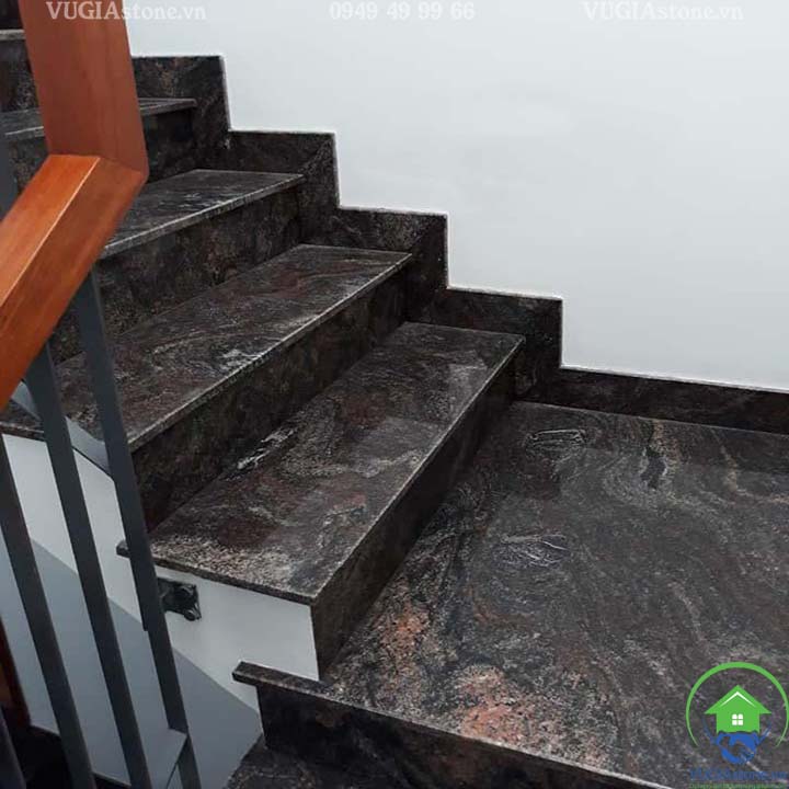 Đá tự nhiên tím xa mạc