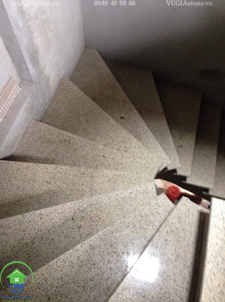 Đá vàng nhạt Bình Định