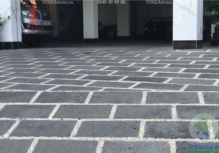 Đá tiểu cảnh sân sau nhà