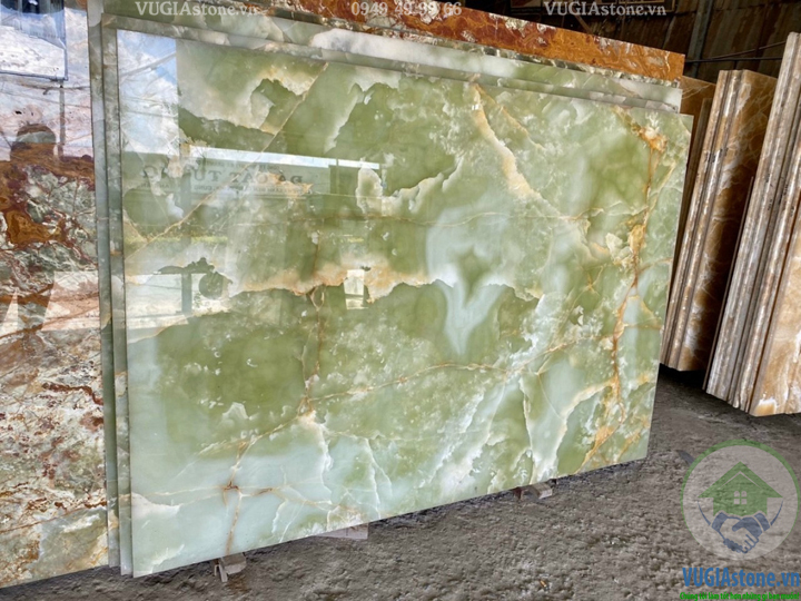 đá tự nhiên green bamboo amber