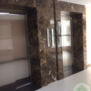 Đá nâu đậm Tây Ban Nha